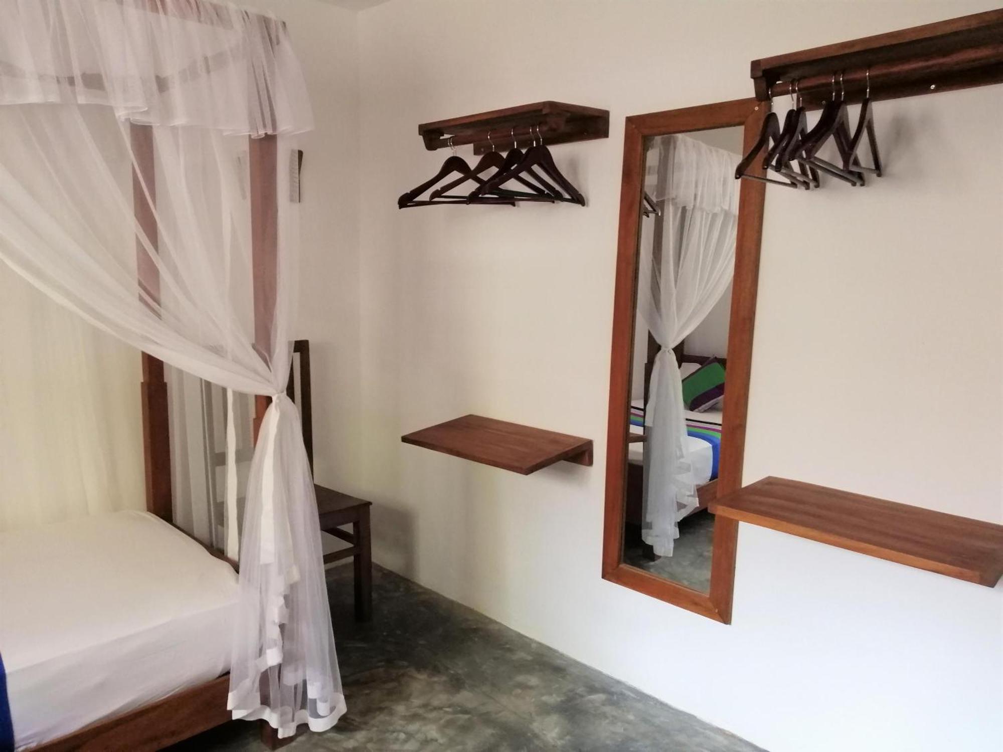Me Yoga Villa Kumbalgama Room photo